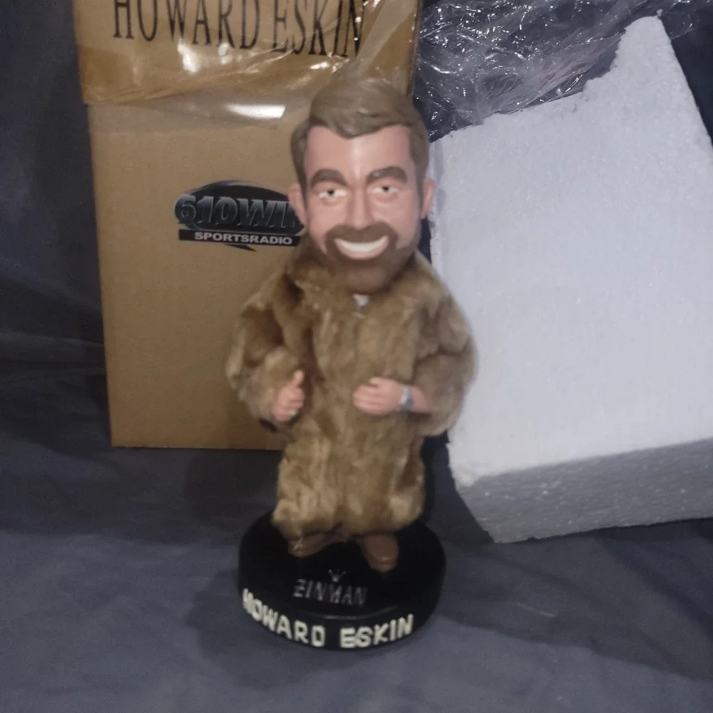 Howard Eskin Bobblehead Autograph Diamond + Mink Fur 94 WIP Philadelphia Eagles